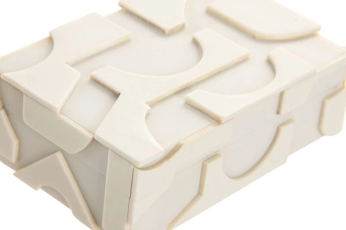 Caixa padrão geométrico branco pequena
