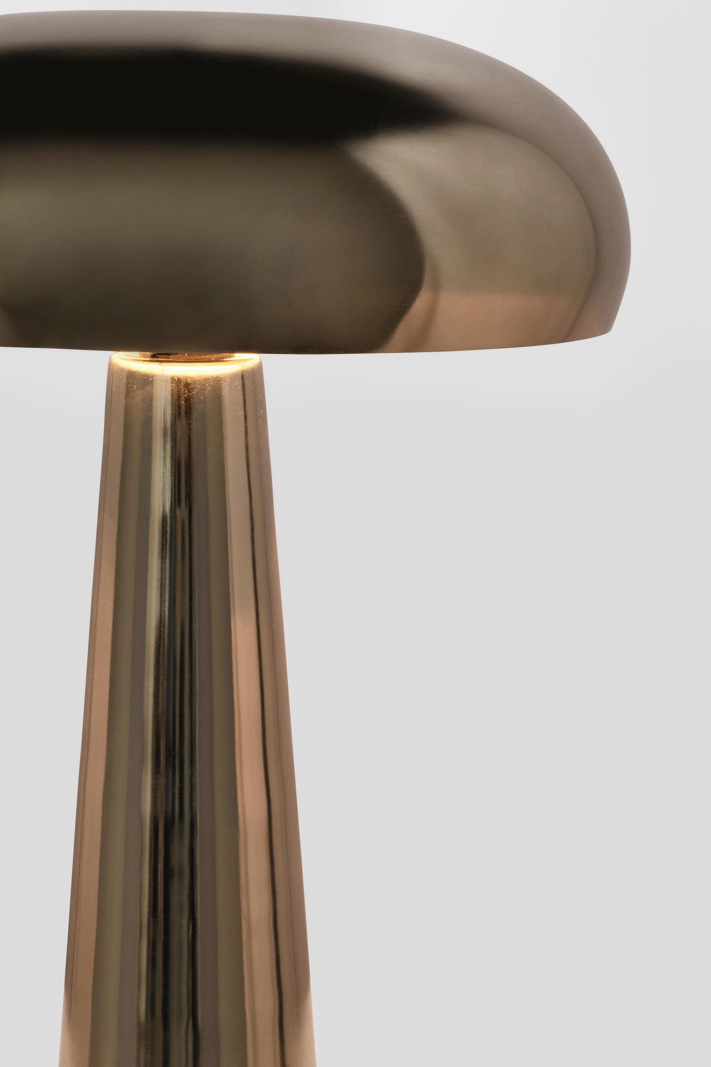 Candeeiro mesa Huvila prateado