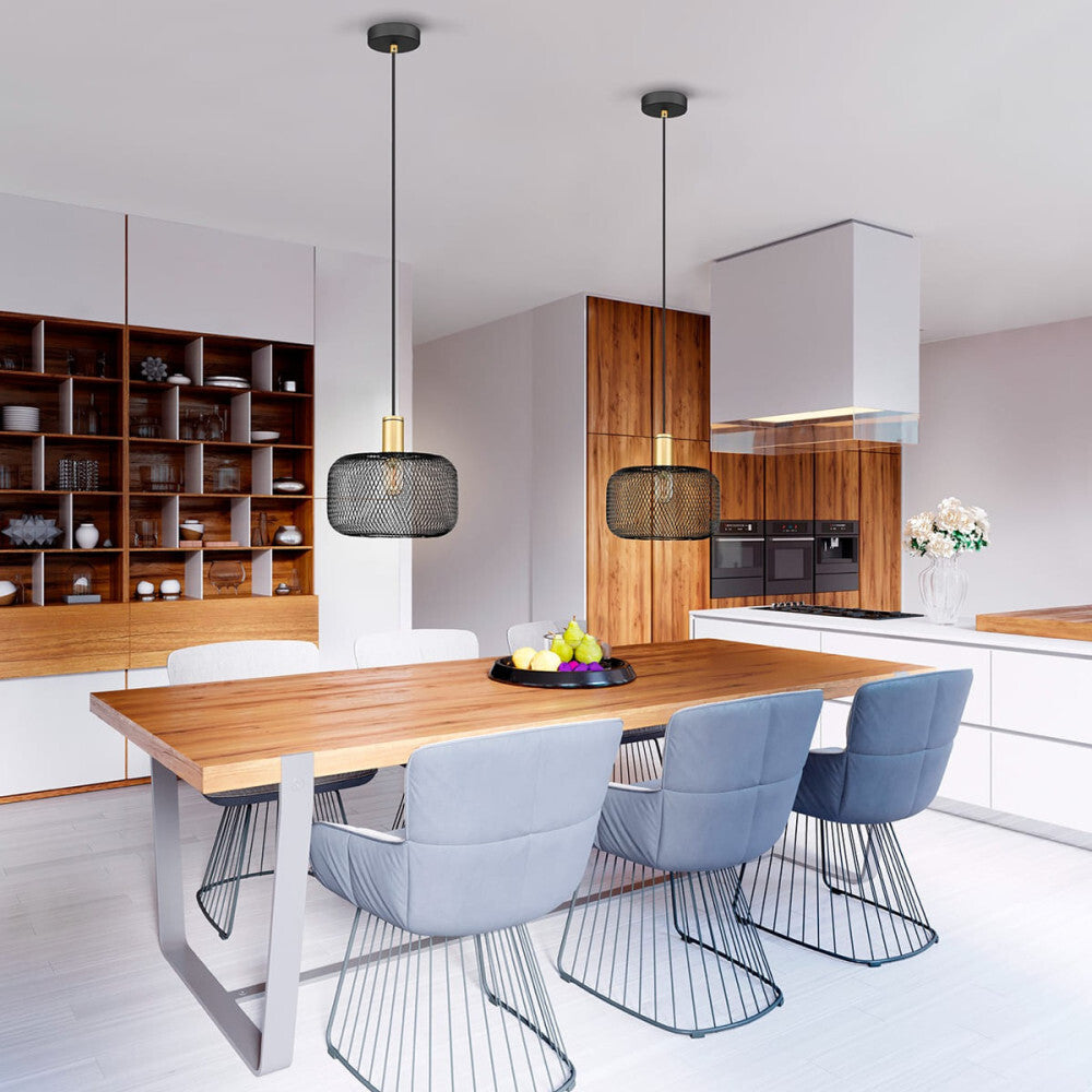 Candeeiro teto Osiris preto com design elegante e industrial.