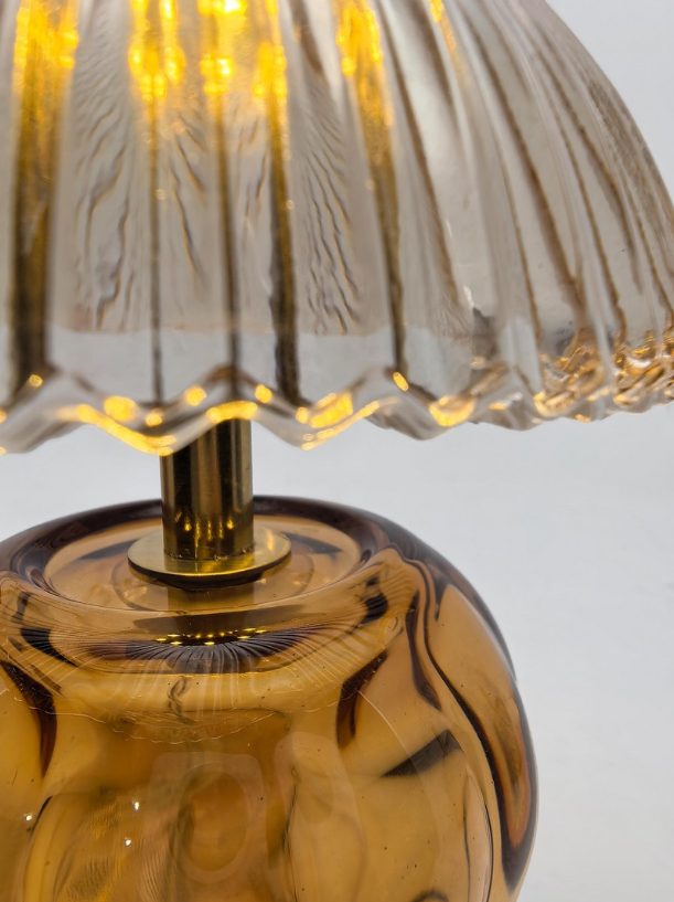 Candeeiro de Mesa LED Gracy em Vidro Âmbar a pilhas