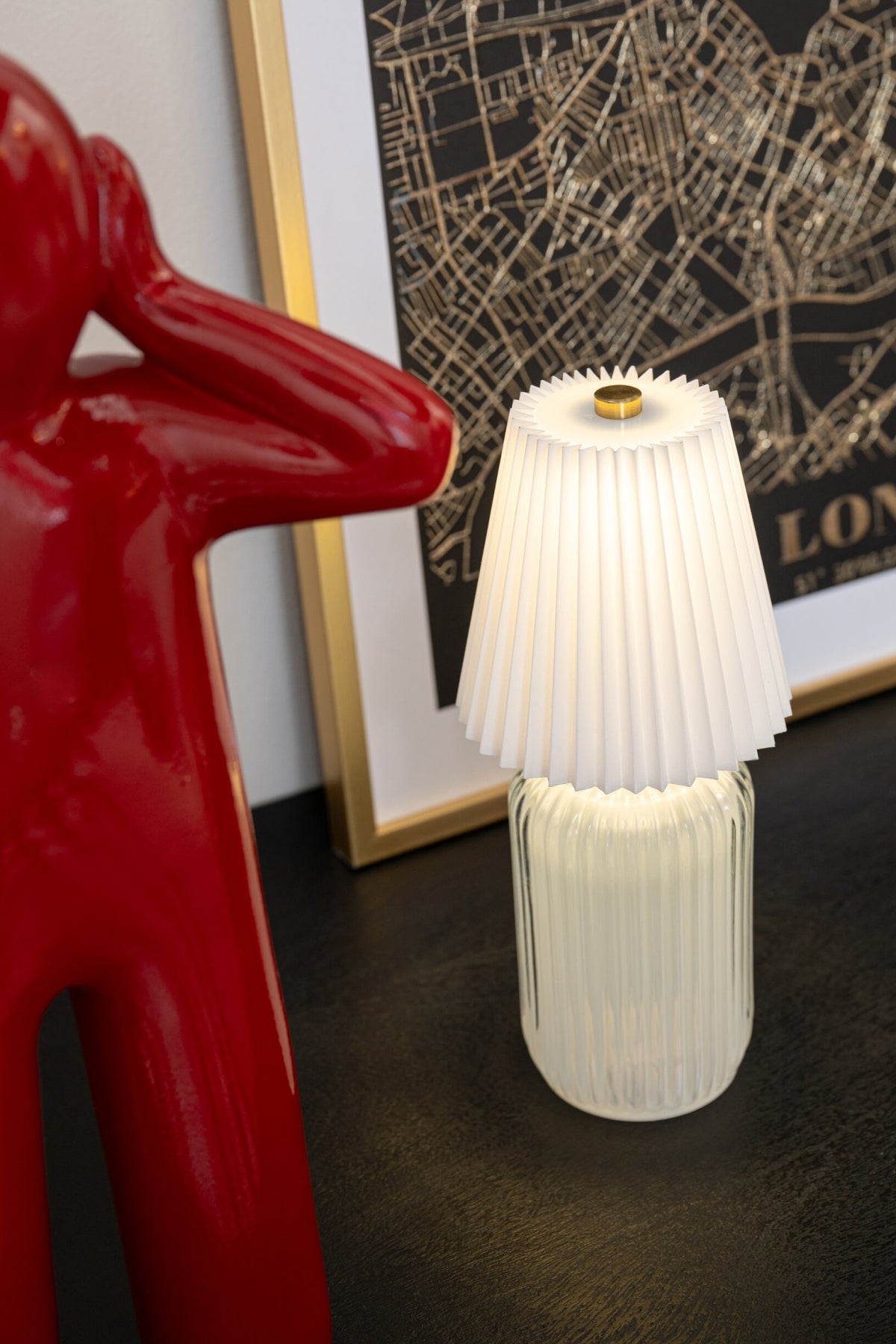Candeeiro de mesa portátil Lola branco
