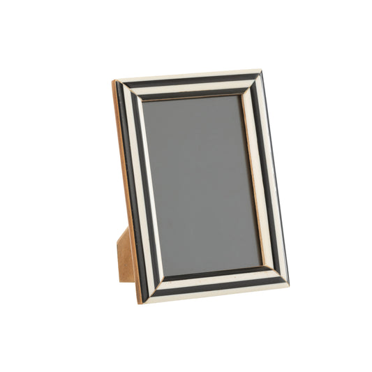 Moldura Riscas branco e preto