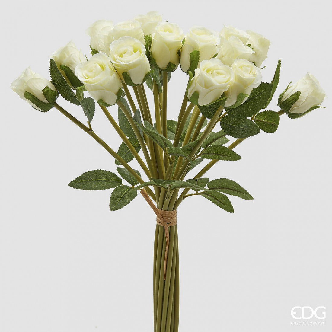 Ramo de Rosas com artificial 18 Peças